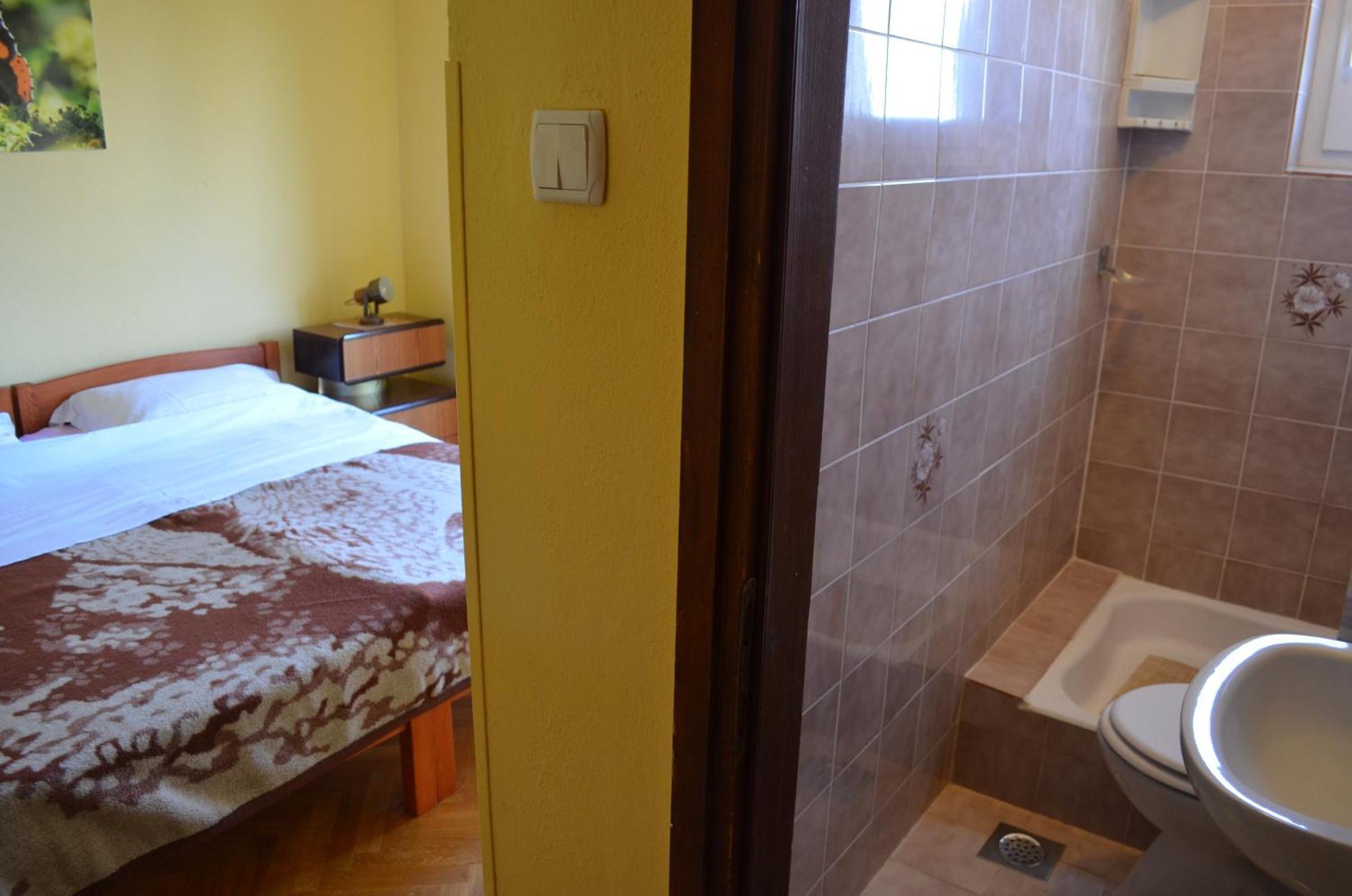 Apartments Aneva 1 باشْكا المظهر الخارجي الصورة